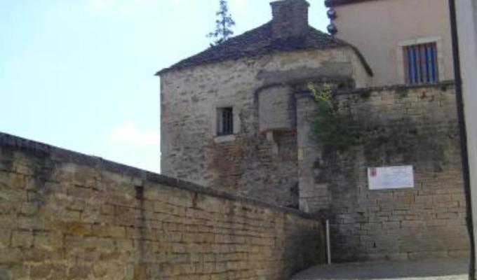 Le Puits Fortifie Salives Εξωτερικό φωτογραφία